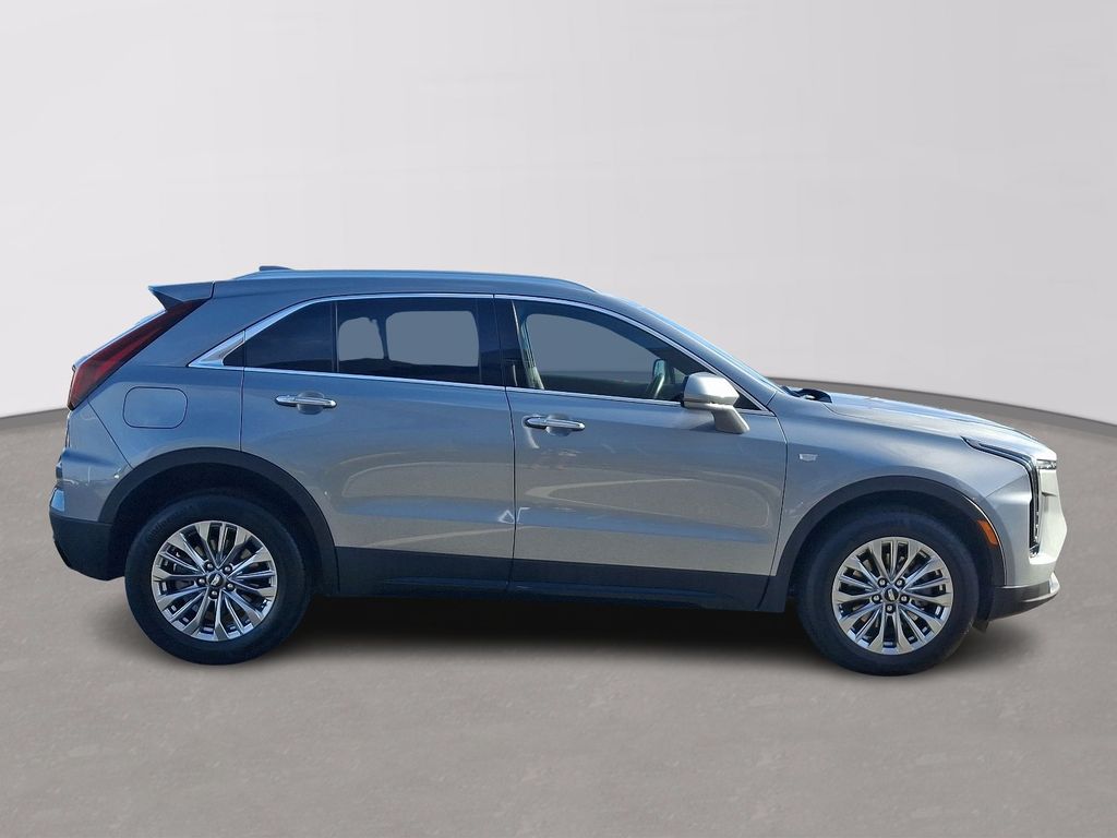 2024 Cadillac XT4 Premium Luxury 7