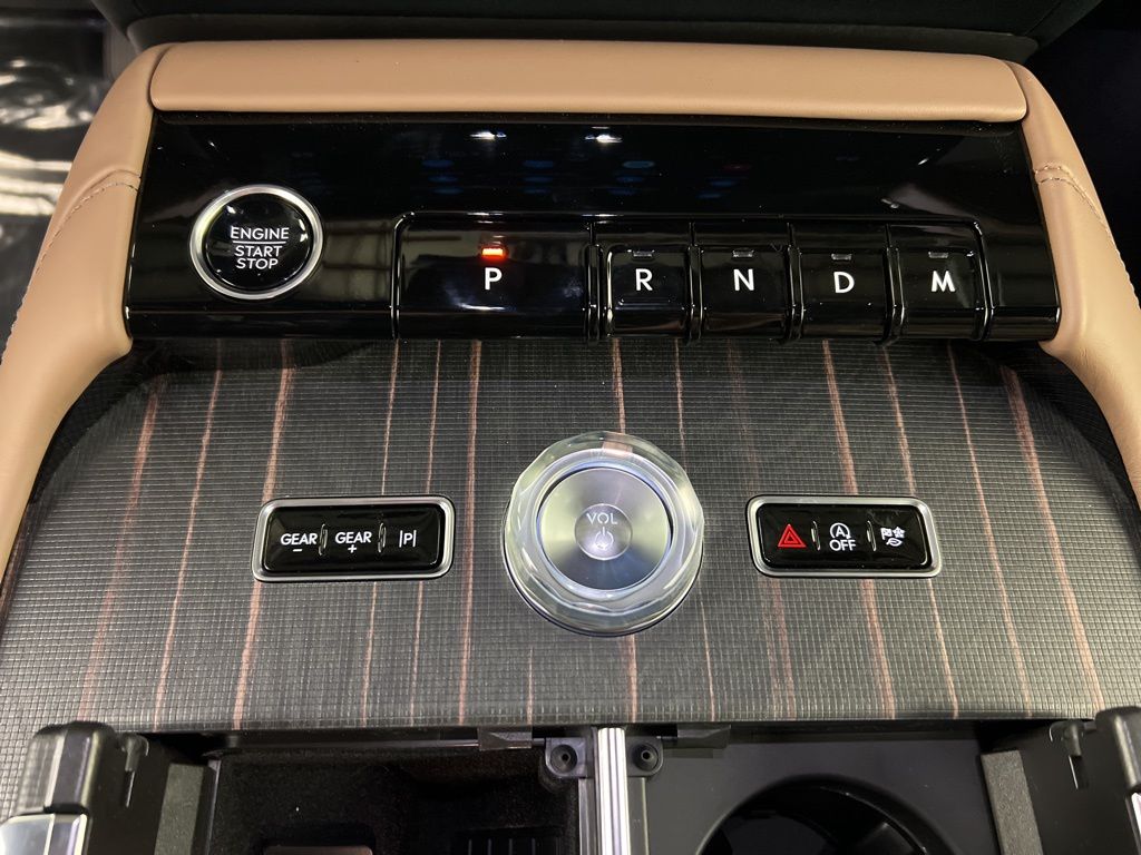 2025 Lincoln Navigator Black Label - Photo 16