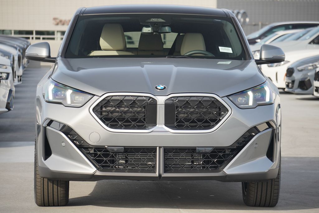 2025 BMW X2 xDrive28i 2