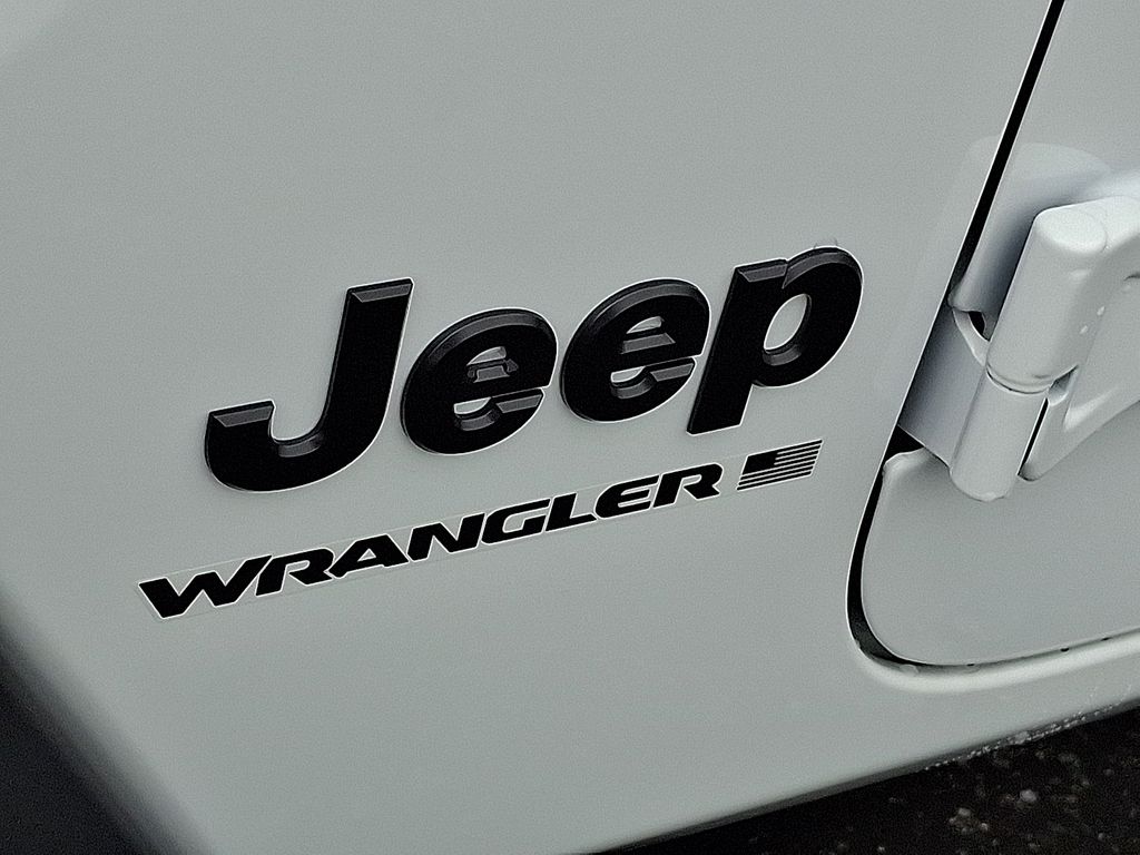 New 2026 Jeep Wrangler SUV