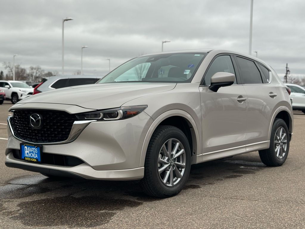 View vehicle photo 3