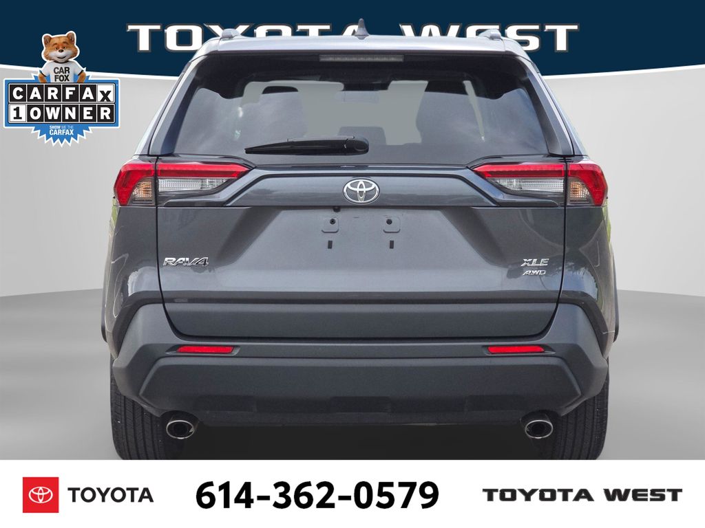 Used 2024 Gray Toyota XLE image 9