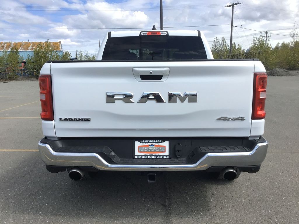2025 RAM Ram 1500 Pickup Laramie - Photo 11