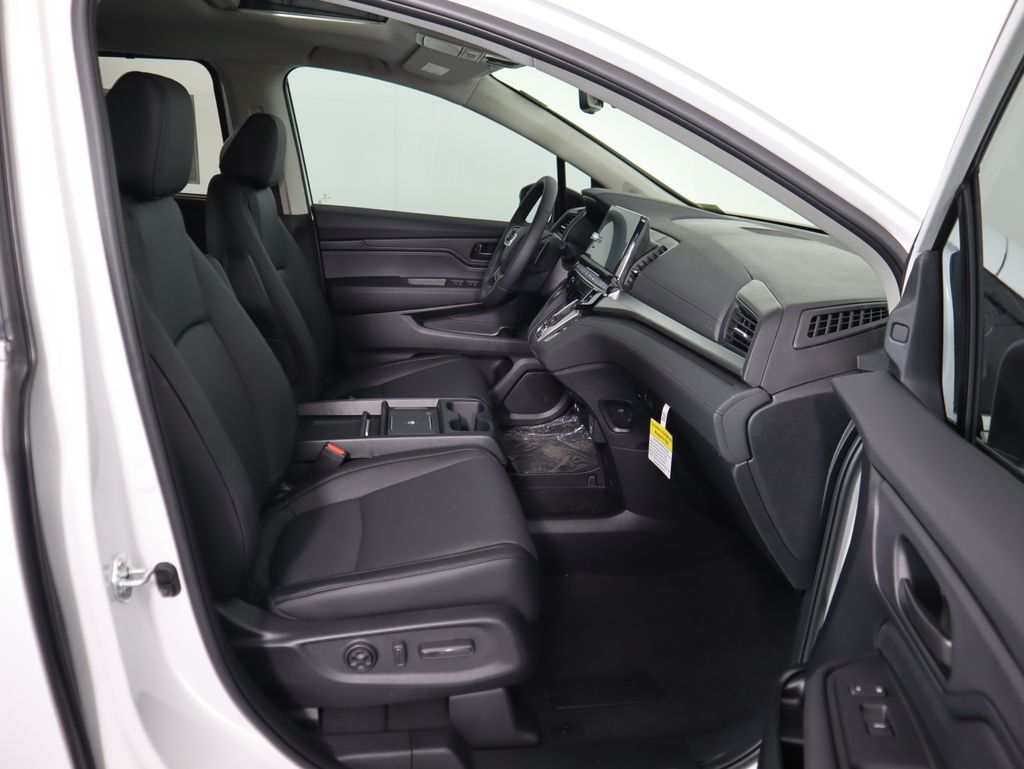 Thumbnail: 2026 Honda Odyssey - 20