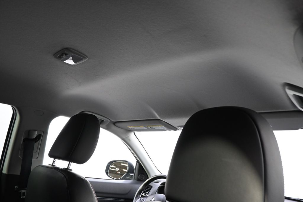 Used 2025  Mitsubishi 2.0 SE image 17