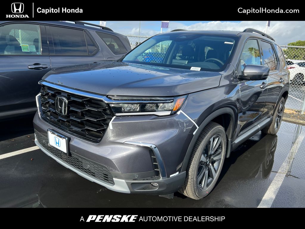 2025 Honda Pilot Touring -
                San Jose, CA