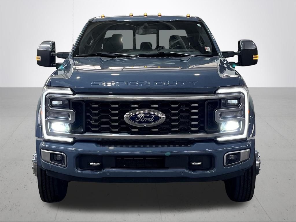2023 Ford F-450SD Platinum