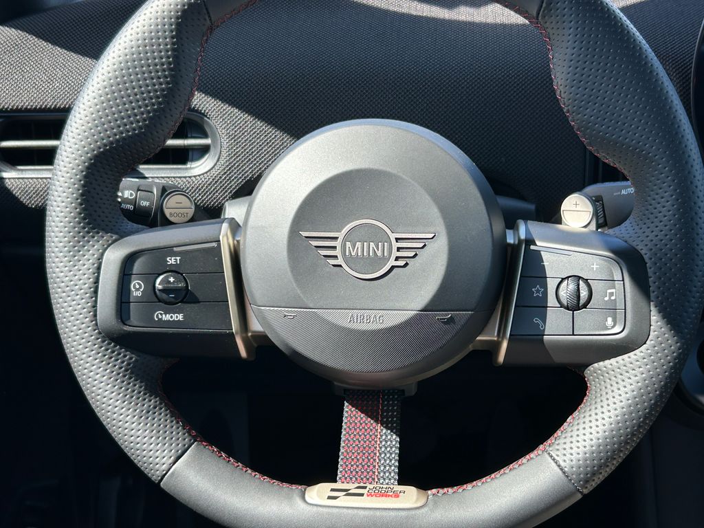 Thumbnail: 2026 MINI Cooper - 17