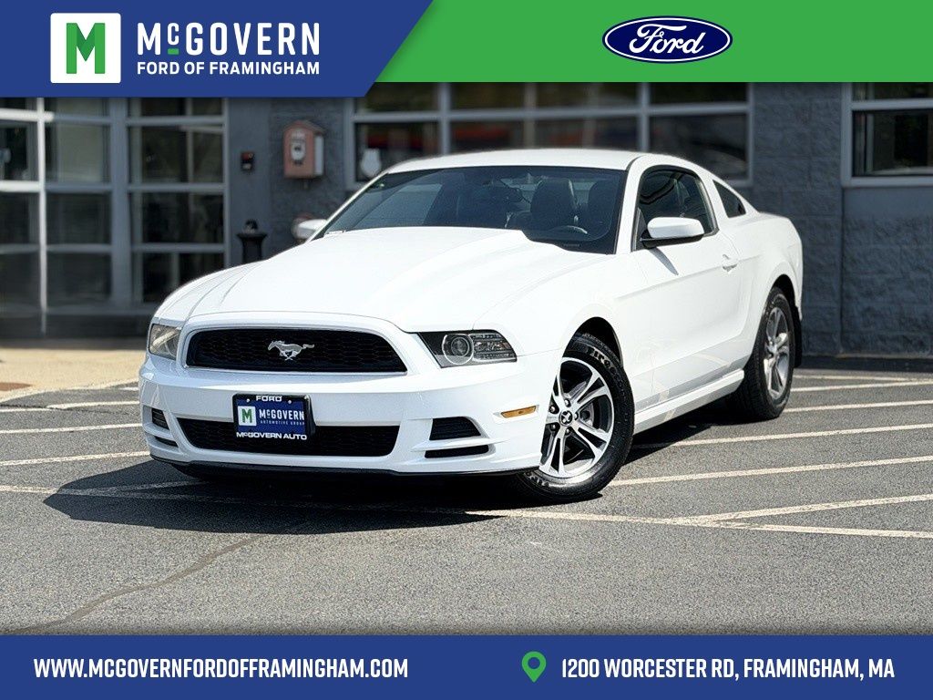 Oxford White 2014 Ford Mustang Coupe Rear-Wheel Drive 6-Speed Automatic