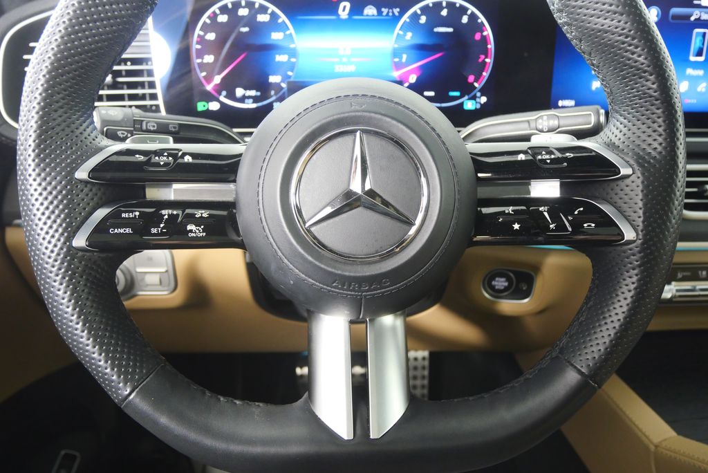 Thumbnail: 2024 Mercedes-Benz GLS - 21