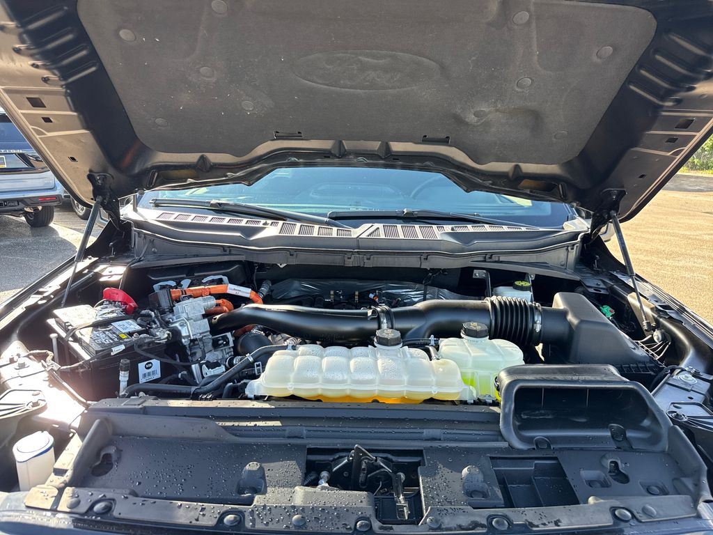 Certified Used 2024 Black Ford XLT image 31