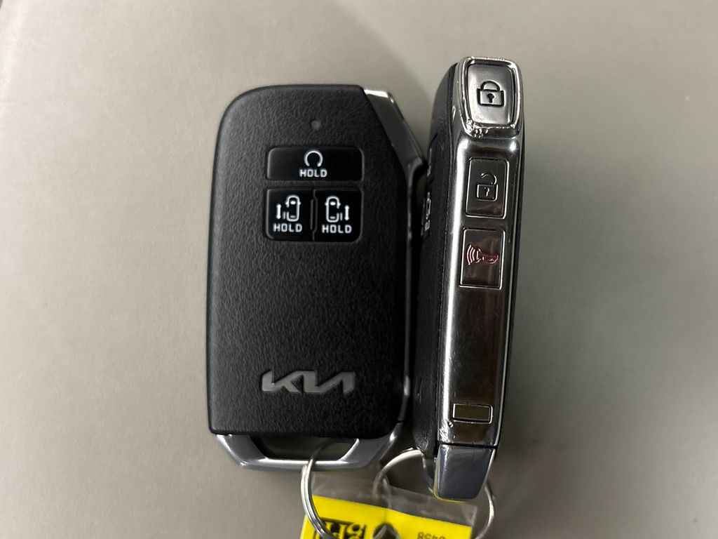 Certified Used 2022 Silver Kia LXS image 33
