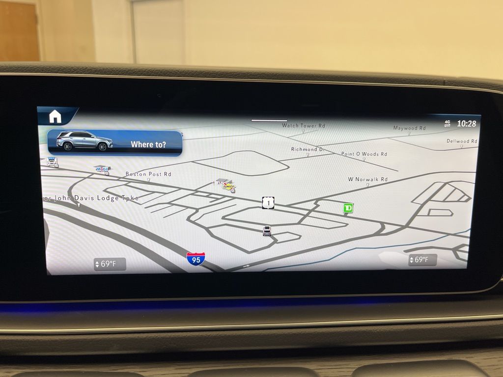 Thumbnail: 2026 Mercedes-Benz GLE - 18