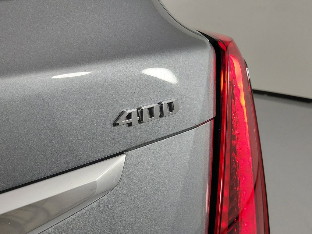 2024 Cadillac XT5 Premium Luxury - 4