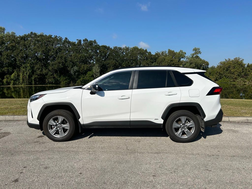 Thumbnail: 2025 Toyota RAV4 - 2