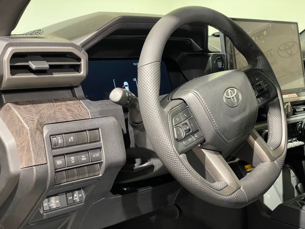 2025 Toyota Tacoma Limited 16