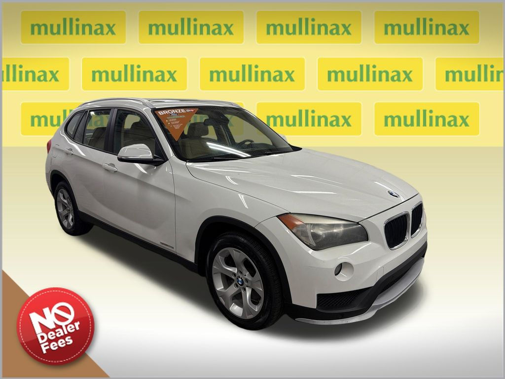 Alpine White 2015 BMW X1 sDrive28i RWD SUV / Crossover Rear-Wheel Drive 8-Speed Automatic