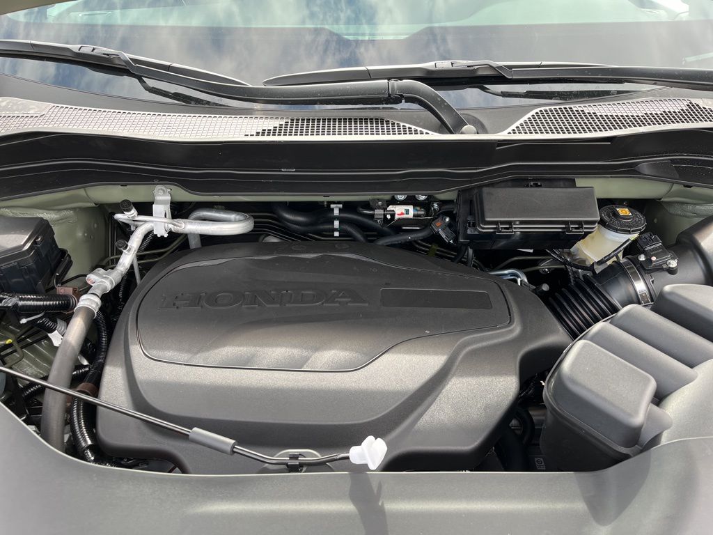 Thumbnail: 2026 Honda Ridgeline - 8