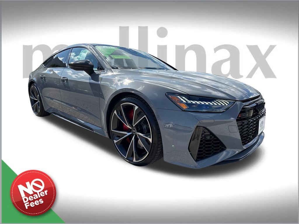 2021 Audi RS 7 Base's photo