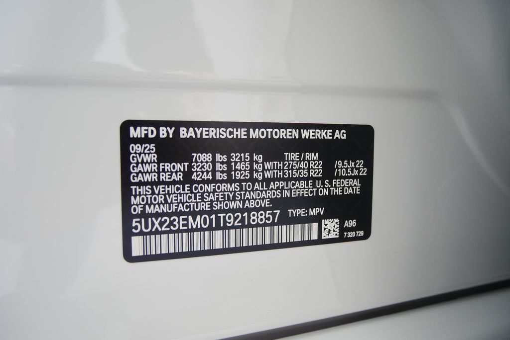 Thumbnail: 2026 BMW X7 - 28