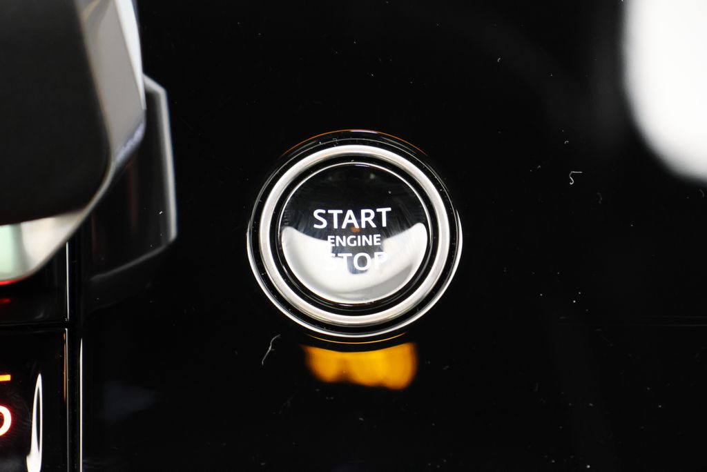 Thumbnail: 2026 Land Rover Range Rover Sport - 24