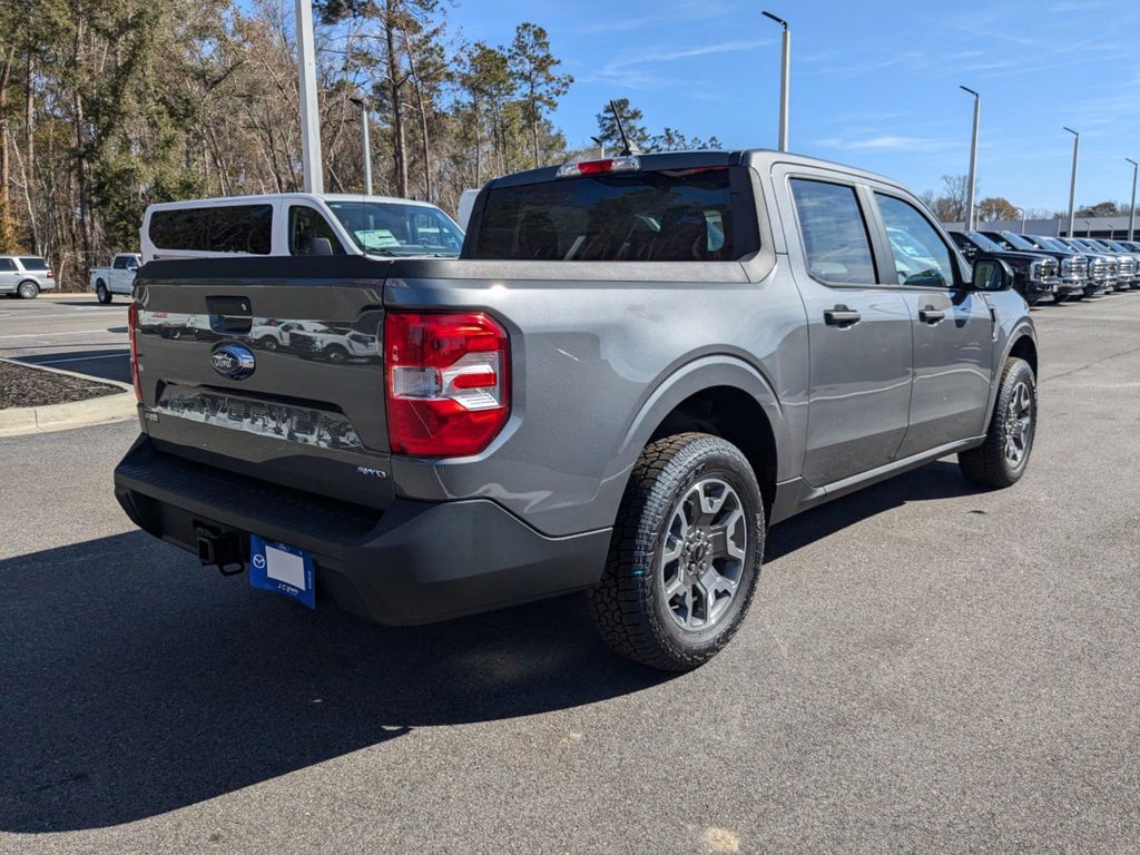 2024 Ford Maverick XLT