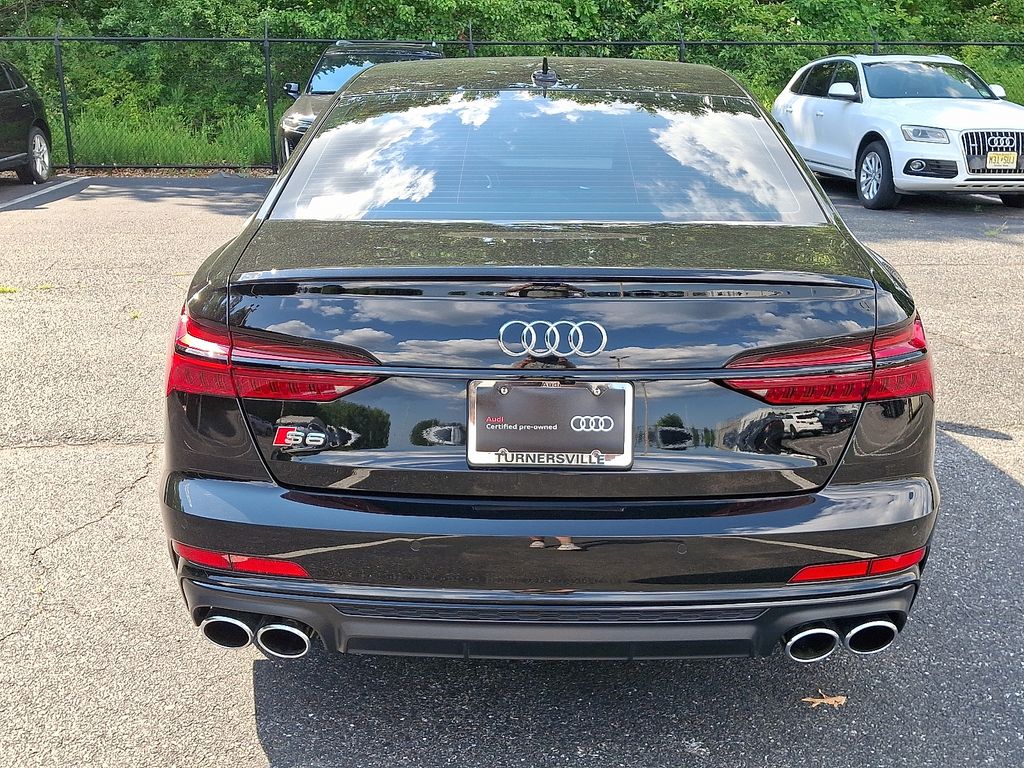 Thumbnail: 2025 Audi S6 - 5