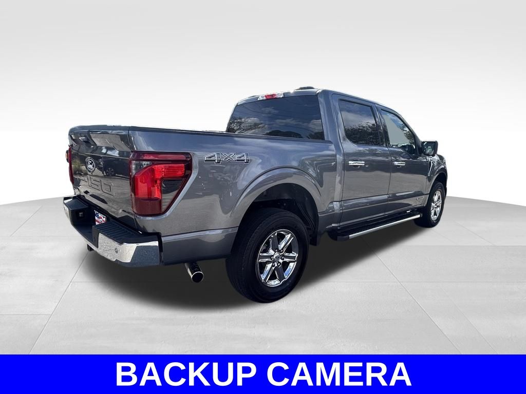 View vehicle photo 4