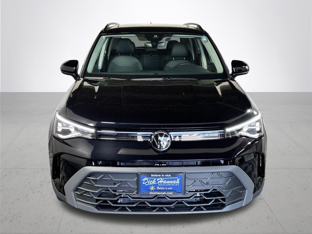 2025 Volkswagen Taos 1.5T SE Black