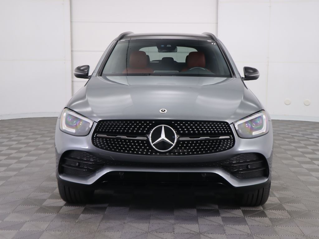 2021 Mercedes-Benz GLC 300 2