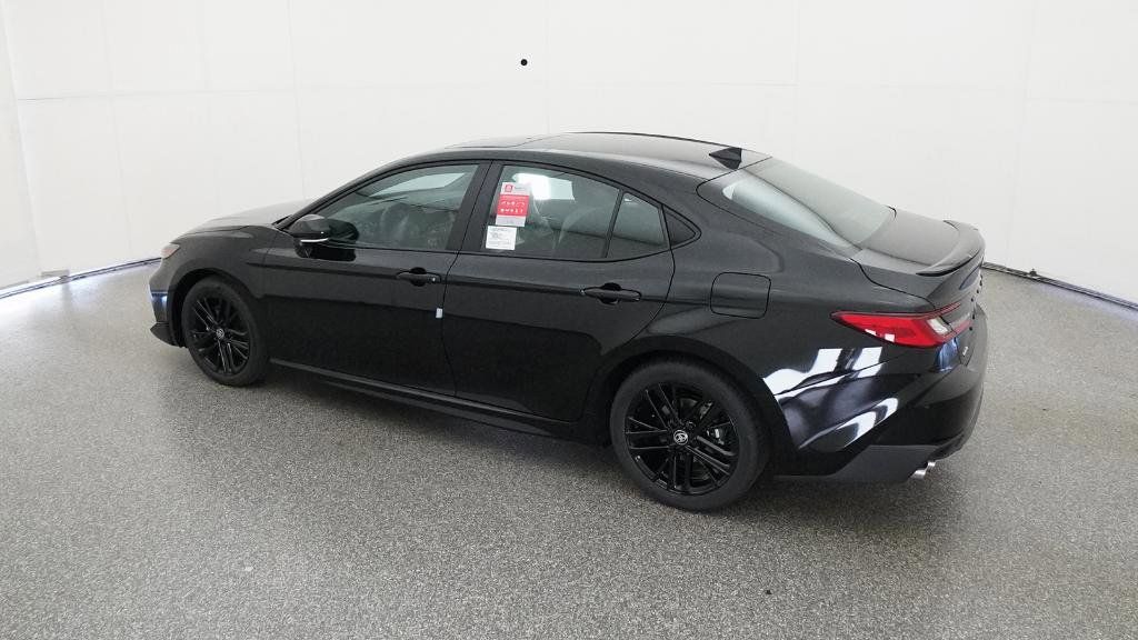 Thumbnail: 2025 Toyota Camry - 12