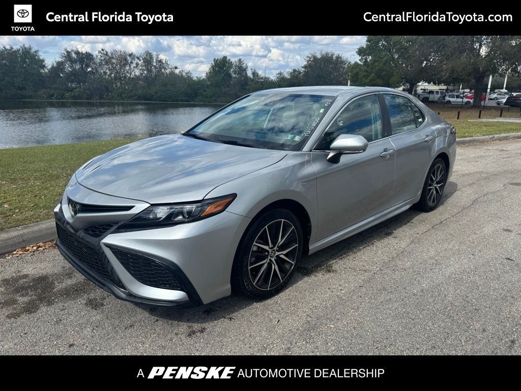 2023 Toyota Camry SE -
                Orlando, FL