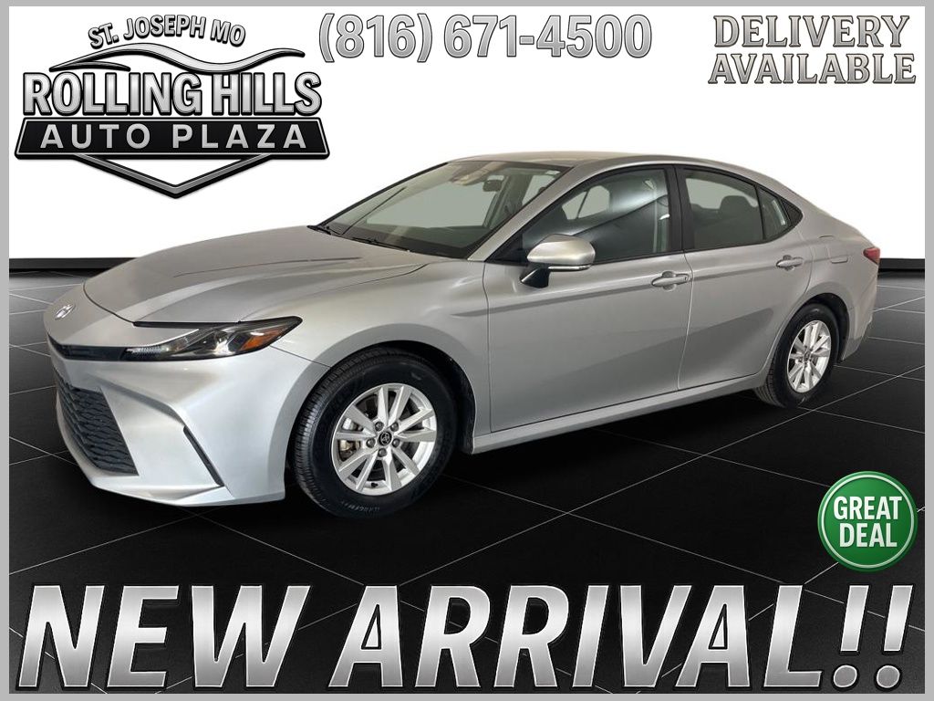 2025 Toyota Camry LE FWD