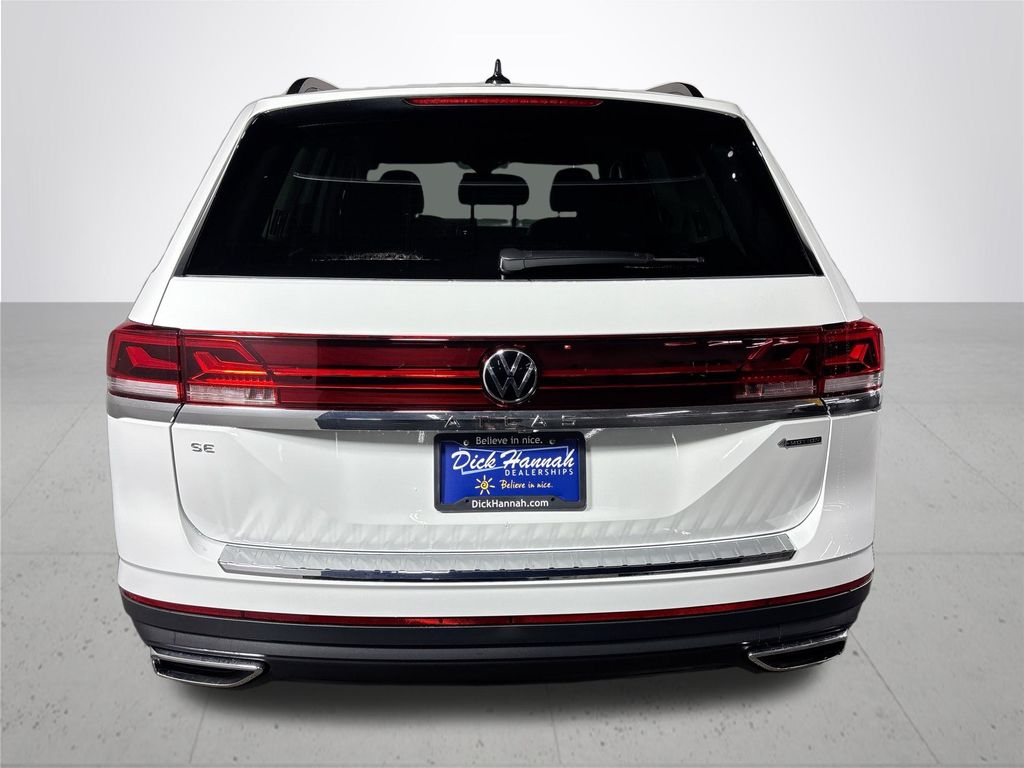 2025 Volkswagen Atlas 2.0T SE