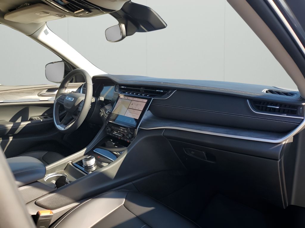 Used Car 2024 Jeep Grand Cherokee  Limited For Sale Under $35,000 In Austin, Texas