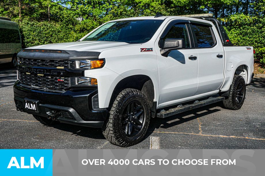 Used 2021 White Chevrolet Custom Trail Boss image 3