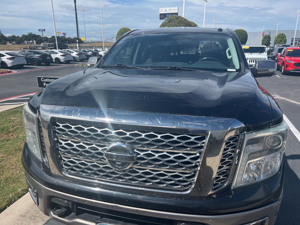 Thumbnail: 2017 Nissan Titan - 2