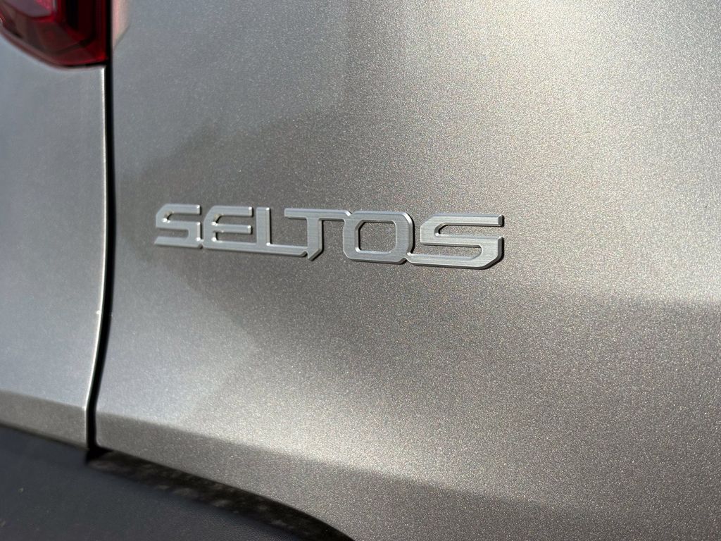 New 2026 Kia Seltos SUV