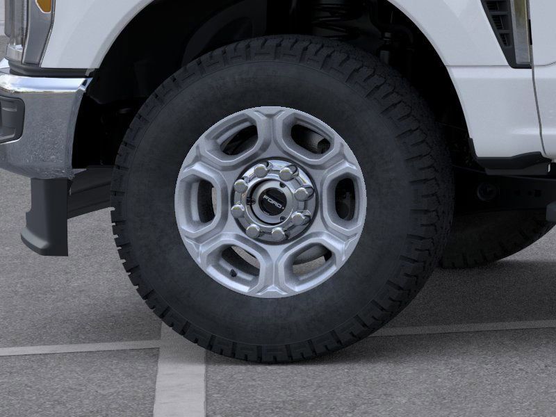 New 2026 Ford Super Duty F-350 Regular Cab 8' Box XLT