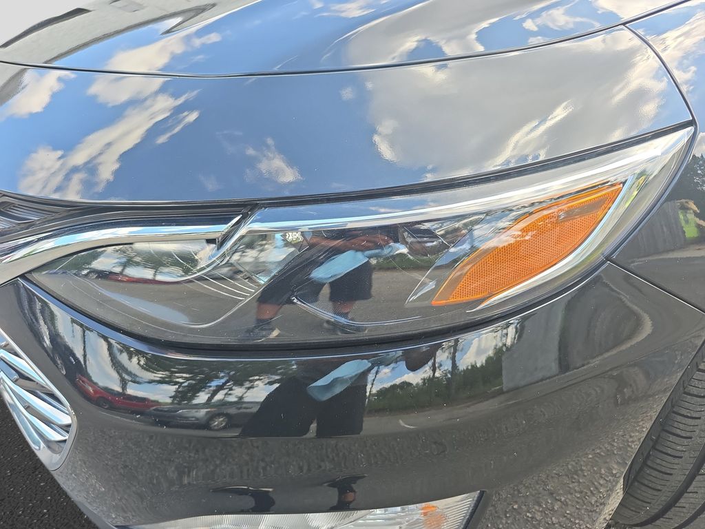Used 2025 Chevrolet Malibu Sedan