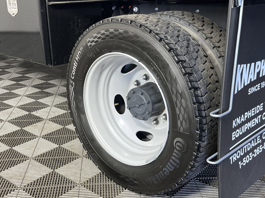 2025 Ford F-550 Super Cab DRW 4WD Crysteel Dump Truck for sale #9F0357 - photo 17