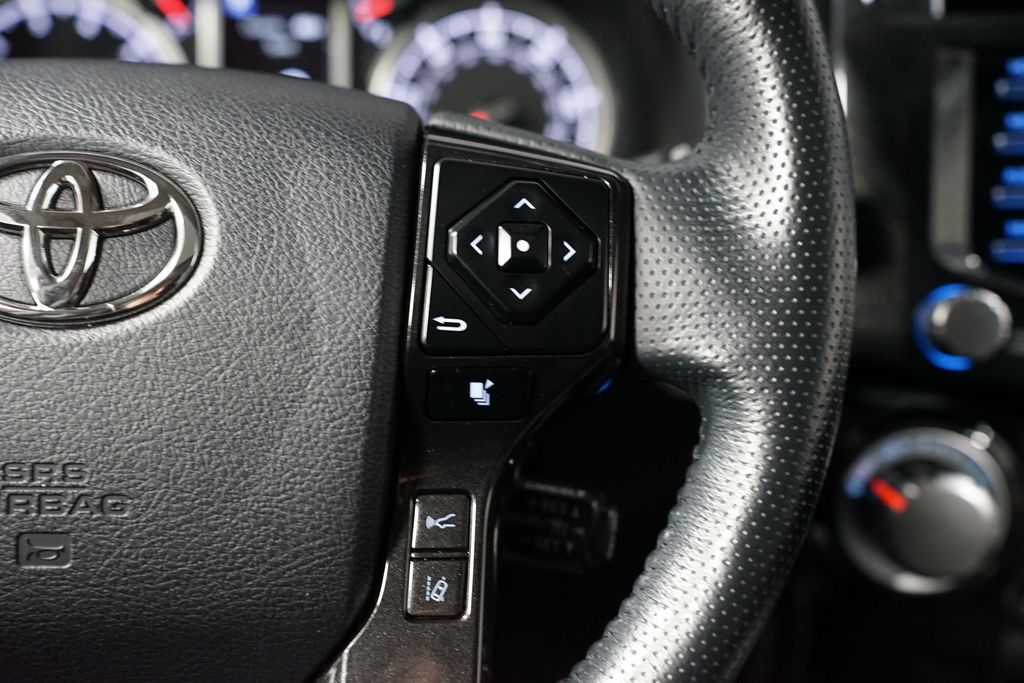 Thumbnail: 2024 Toyota 4Runner - 14