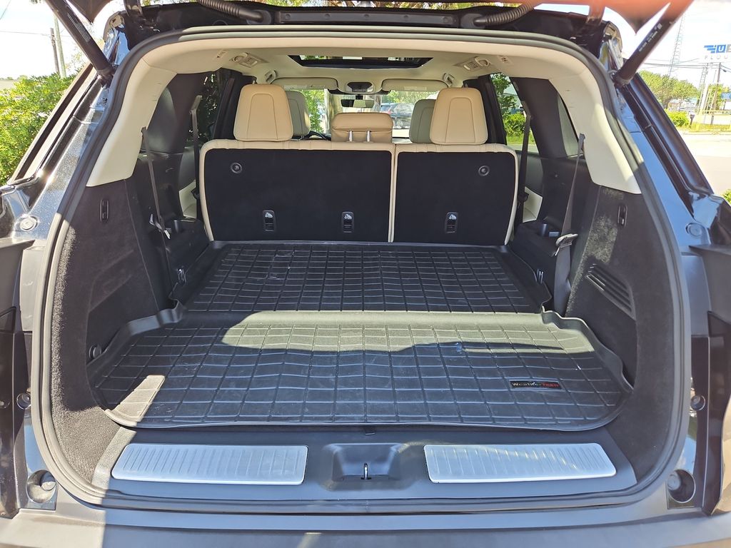 2023 INFINITI QX60 PURE Black at Lugoff Nissan