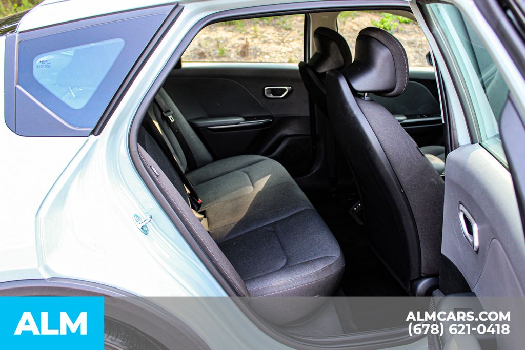 Used 2025 Gray Kia LXS image 19