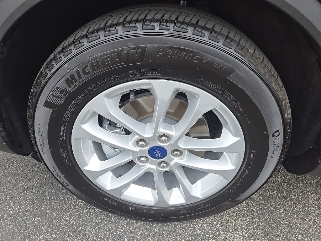 2021 Ford Escape SE 15
