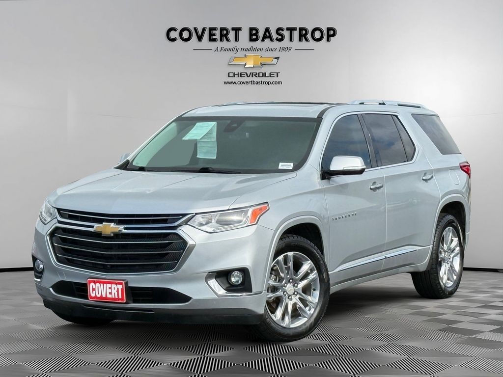 Silver Ice Metallic 2019 Chevrolet Traverse SUV / Crossover Front-Wheel Drive 9-Speed Automatic