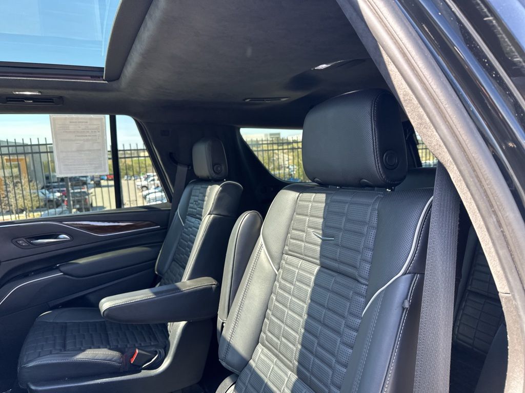 Used Car 2023 Cadillac Escalade  Sport Platinum For Sale Under $80,000 In Austin, Texas