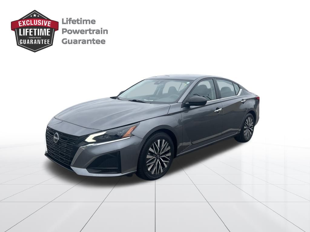 Gray (Gun Metallic) 2024 Nissan Altima Sedan Front-Wheel Drive Continuously Variable Transmission