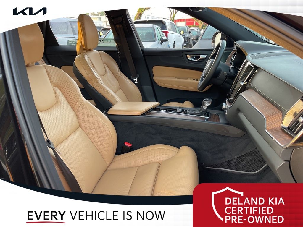 2021 Volvo XC60 Inscription - Photo 29