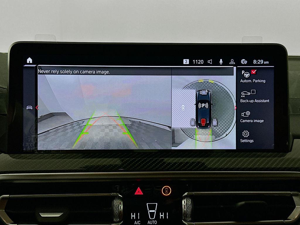 Thumbnail: 2025 BMW X4 - 13